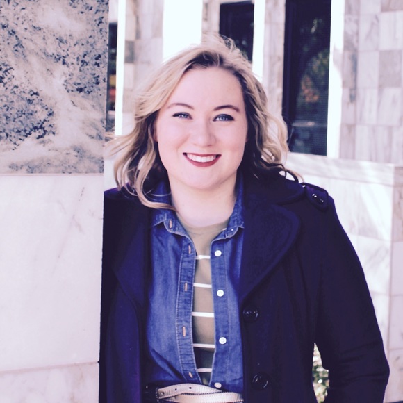 Meet your Posher, Heather - Picture 1 of 1